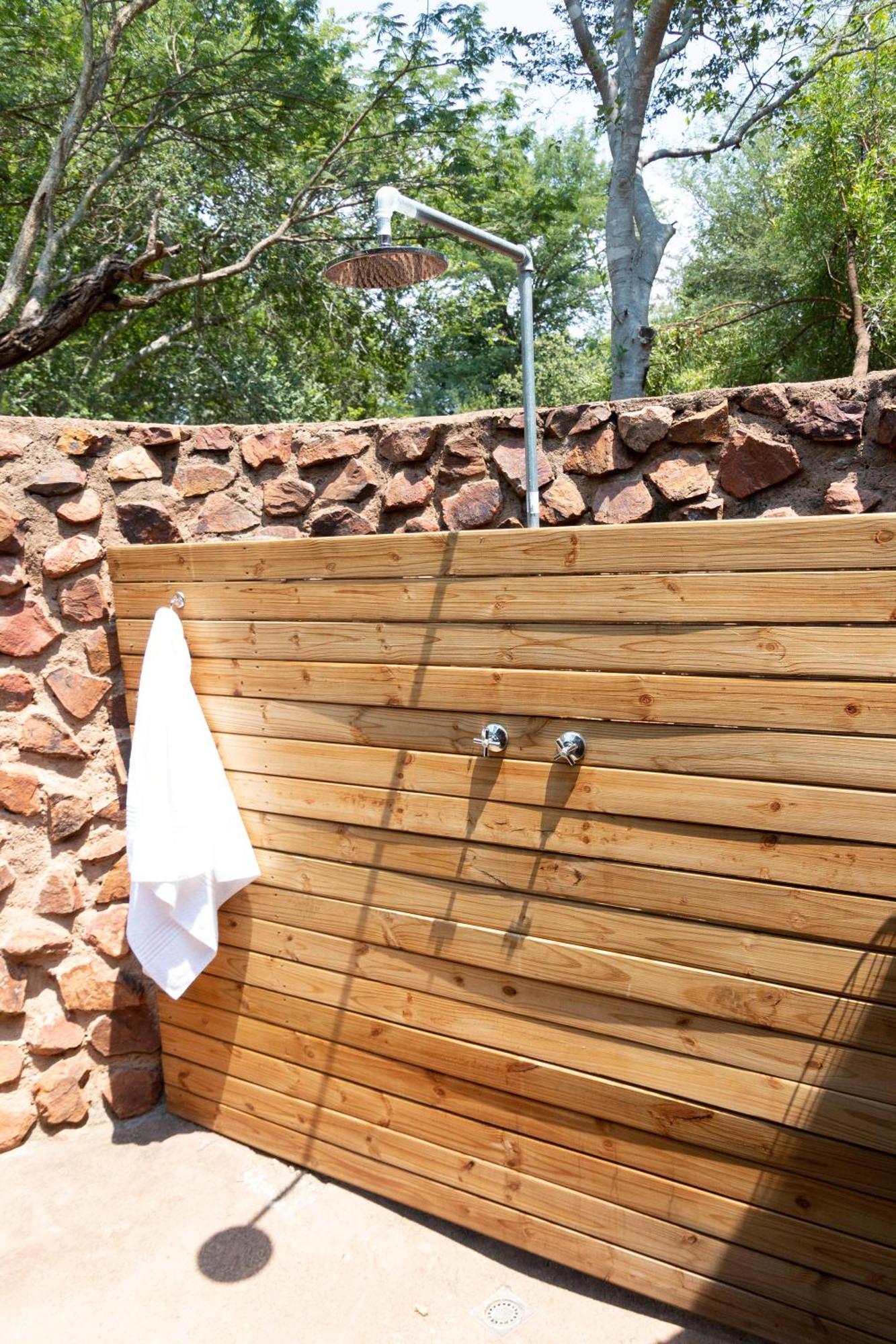 Mologa River Lodge Rust de Winter Eksteriør bilde