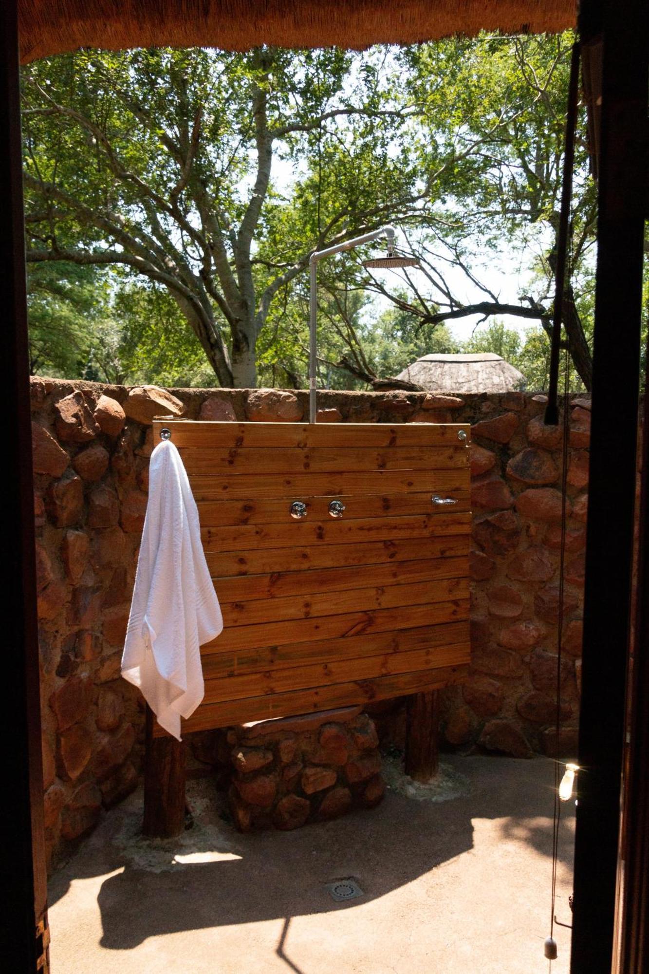 Mologa River Lodge Rust de Winter Eksteriør bilde