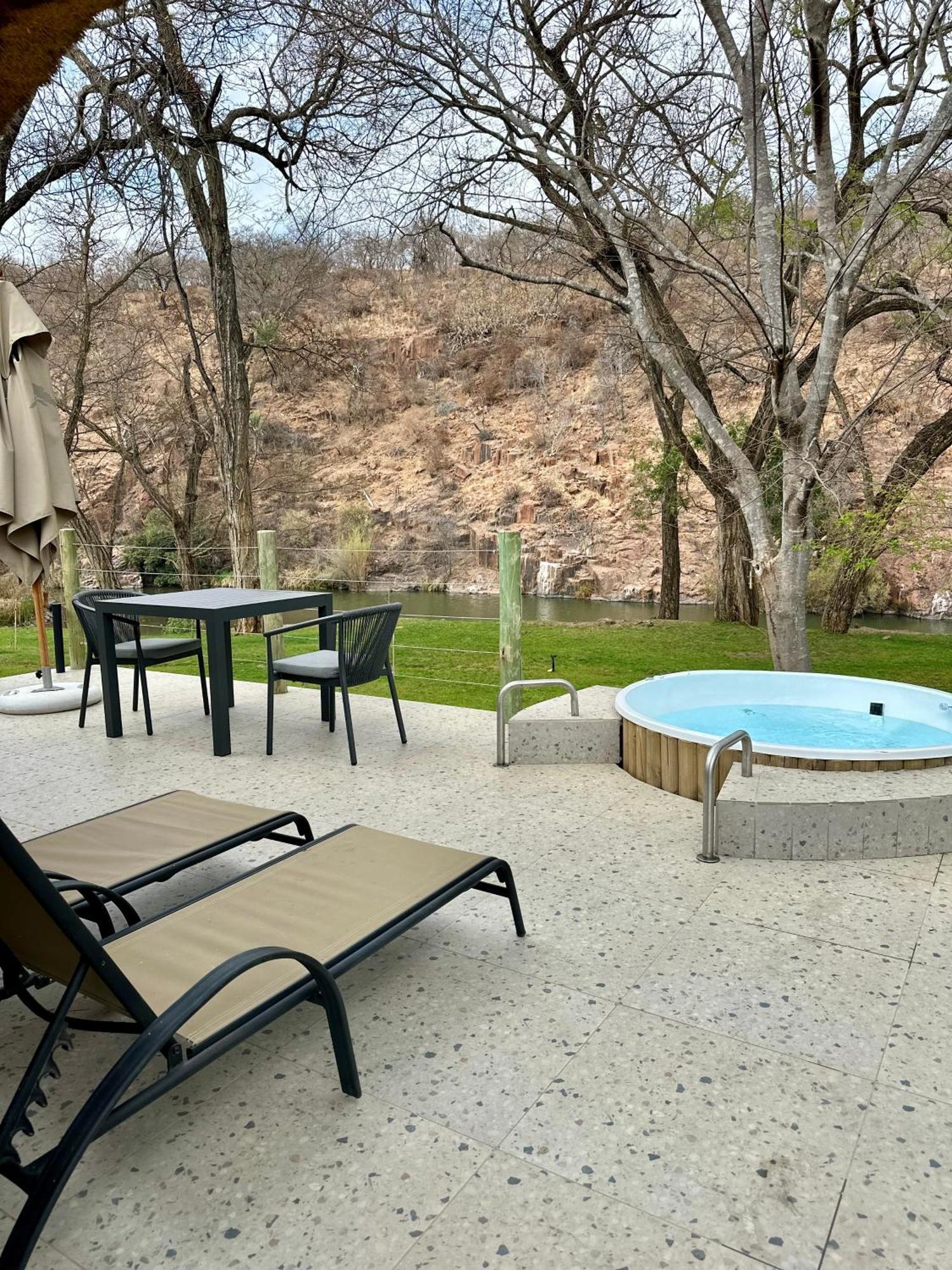 Mologa River Lodge Rust de Winter Eksteriør bilde